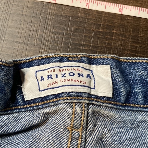 Arizona Jean company denim shorts - Picture 5 of 9